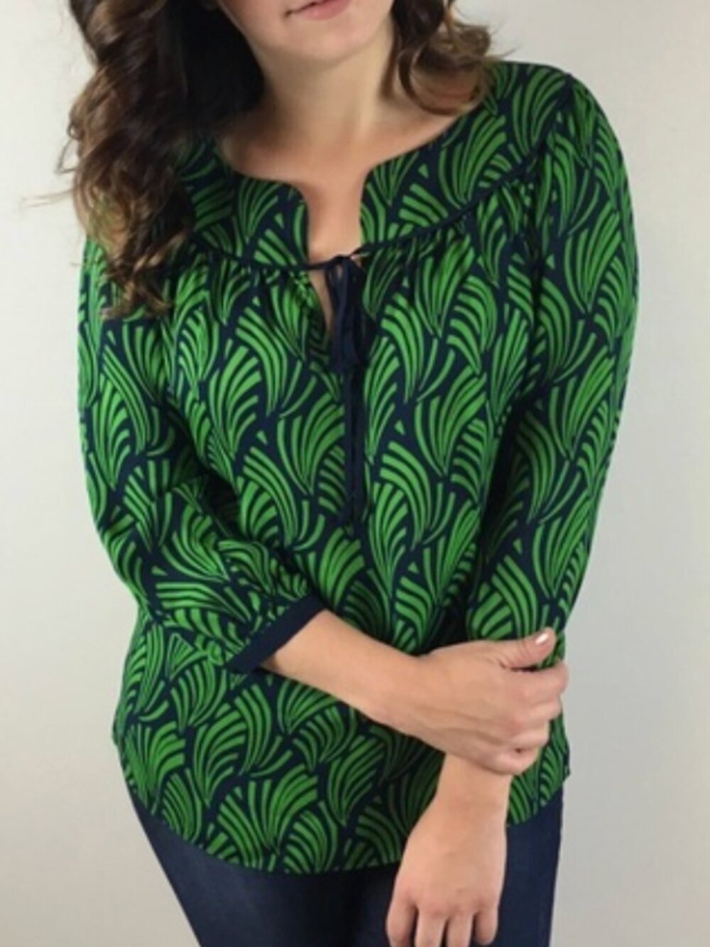 VINEYARD VINES Green Navy Blue 100% SILK Printed Floral Leaves 3/4 Sleeve Top XS